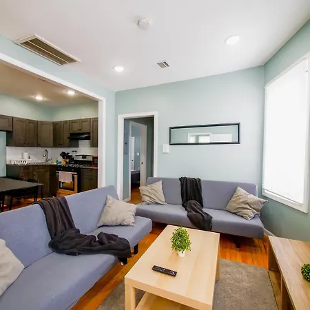 Mins To Nyc, Cosy 3 Bedroom Apartment